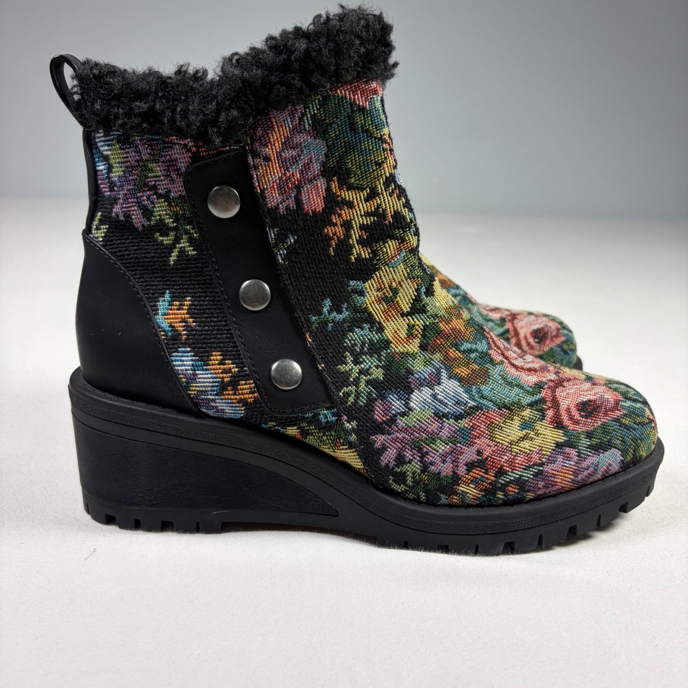 Muk Luks Floral Tapestry Faux Fur Wedge Cottagecore Boho Ankle Boots Women 6.5